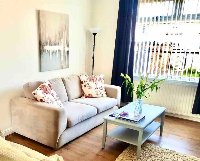 Coniston House Lancaster 3 Bedrooms Parking And Garden المظهر الخارجي الصورة